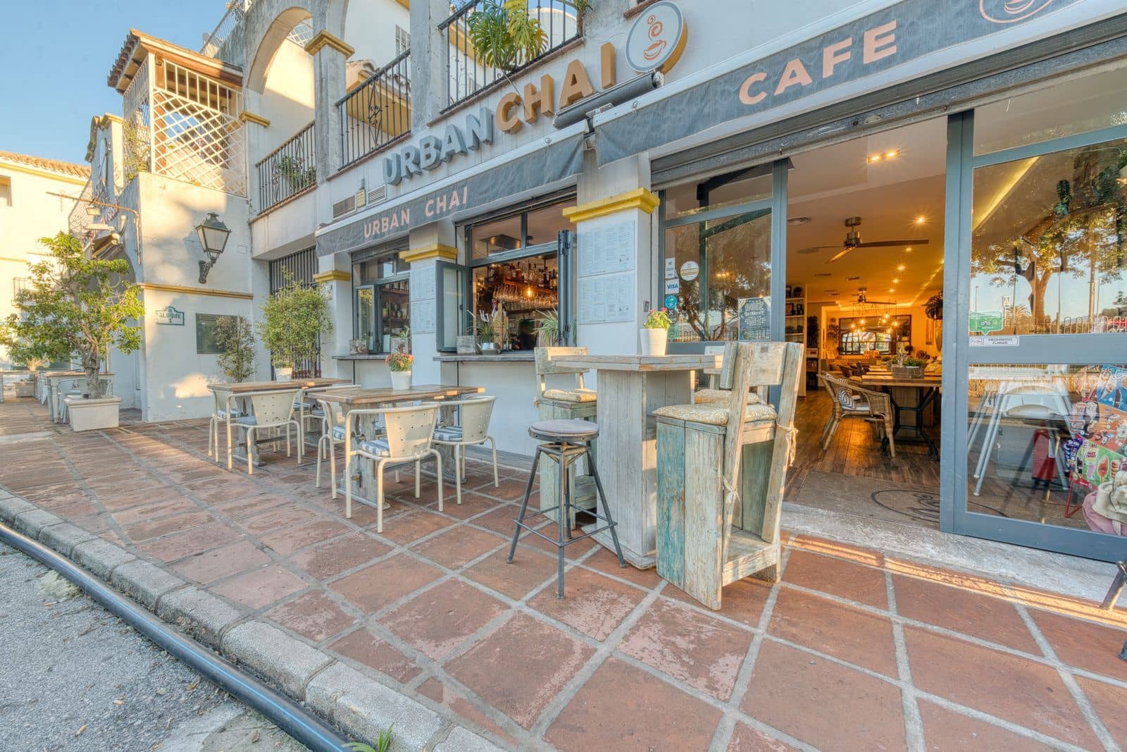 Bar/Restaurante en San Pedro de Alcantara en venta - 525.000 € (Ref: 9468534)