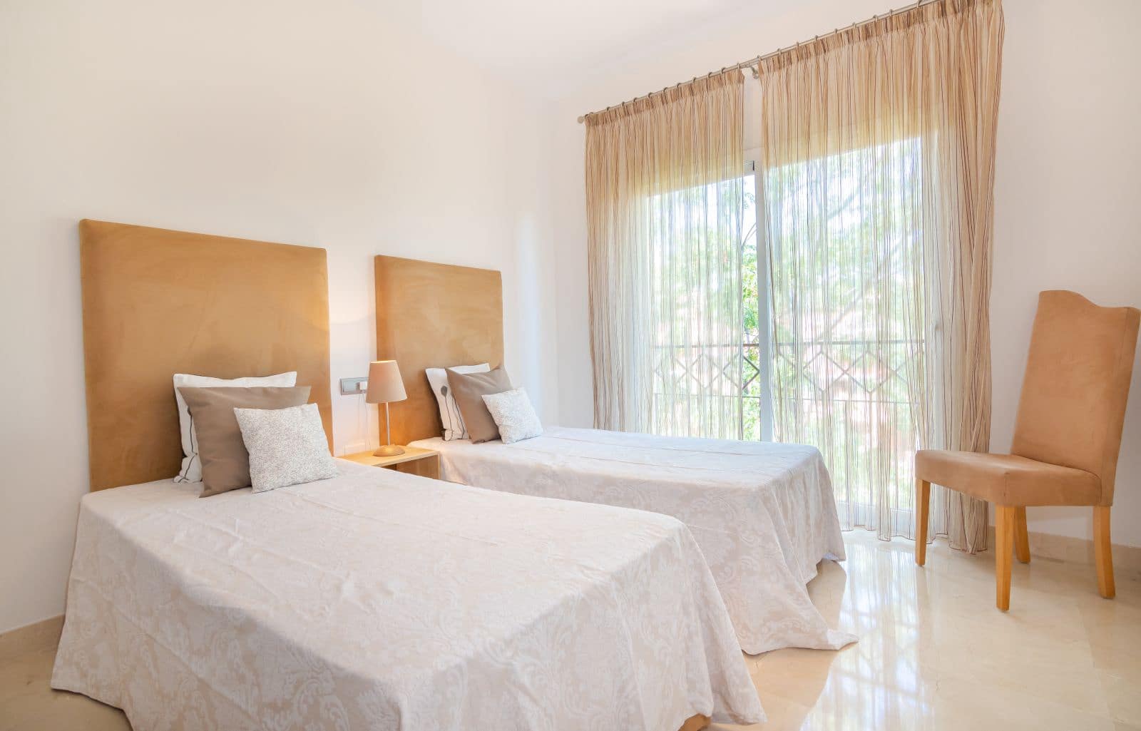 Ático de 3 habitaciones en Bel-Air en venta - 448.000 € (Ref: 9468535)