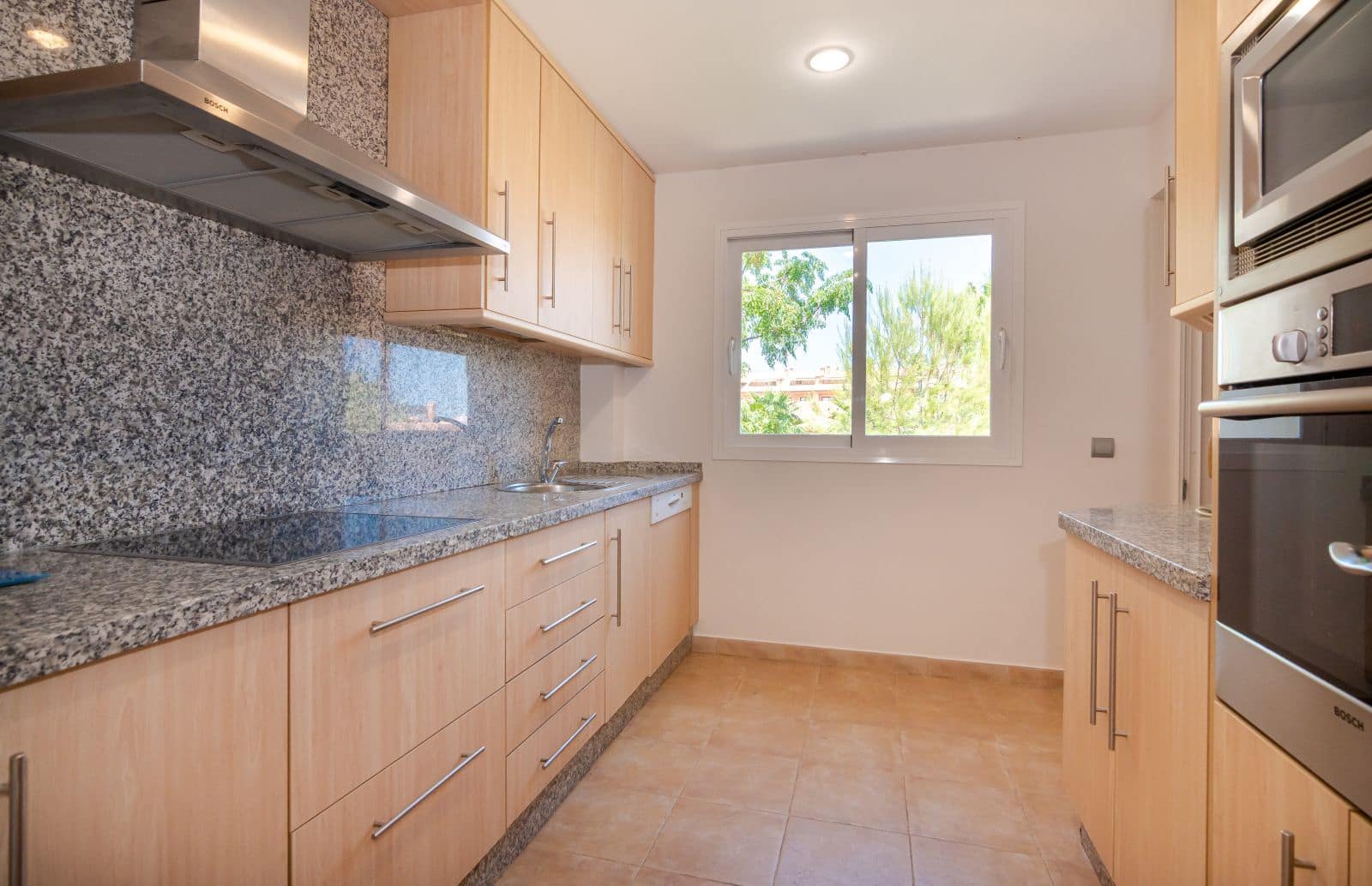 Ático de 3 habitaciones en Bel-Air en venta - 448.000 € (Ref: 9468535)