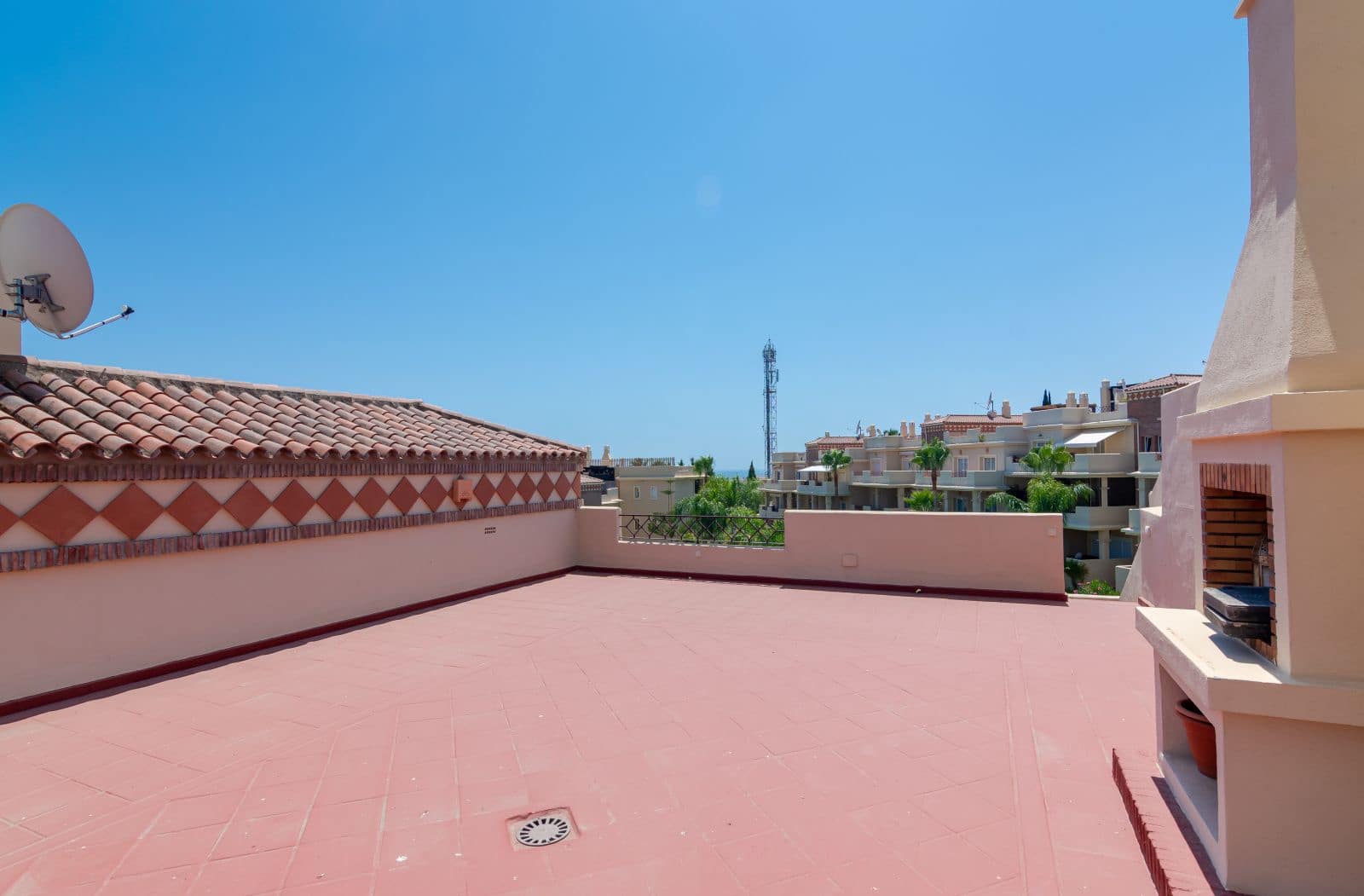 Ático de 3 habitaciones en Bel-Air en venta - 448.000 € (Ref: 9468535)