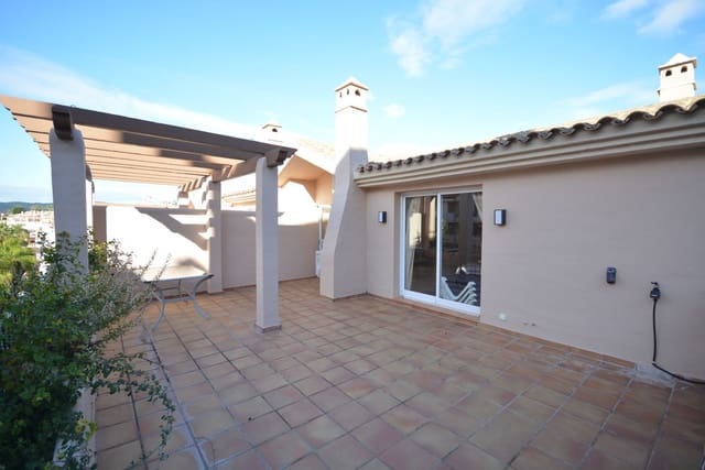 4 slaapkamer Penthouse te koop in La Duquesa / Puerto de la Duquesa, Manilva - € 330.000 (Ref: 9468536)