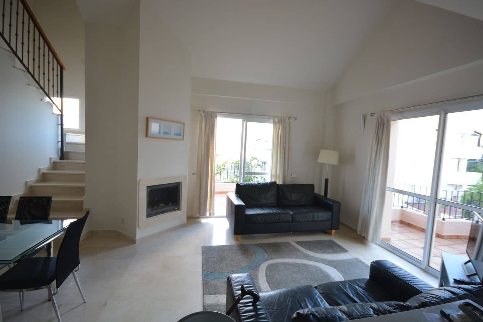 4 Zimmer Penthouse zu verkaufen in La Duquesa / Puerto de la Duquesa - 330.000 € (Ref: 9468536)