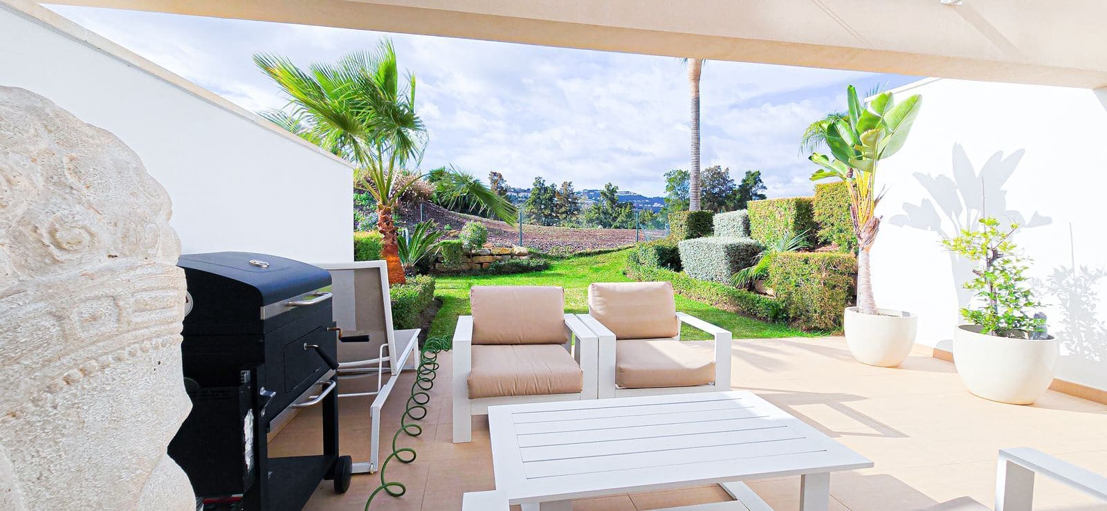 3 slaapkamer Halfvrijstaande villa te koop in La Cala Golf - € 680.000 (Ref: 9472815)