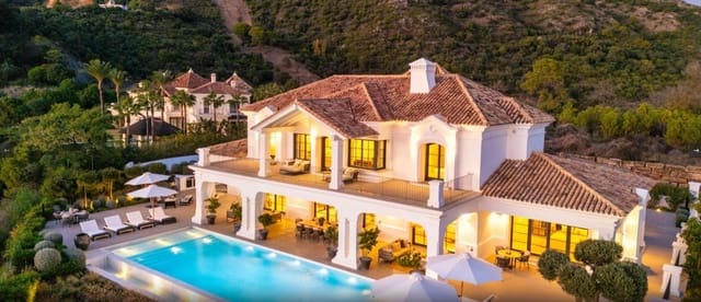 7 bedroom Villa for sale in Marbella - € 10,700,000 (Ref: 9472818)
