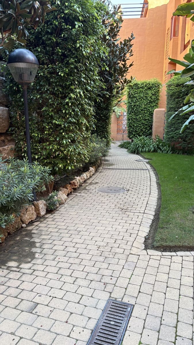 3 makuuhuone Huoneisto myytävänä paikassa Benahavis - 490 000 € (Ref: 9472819)