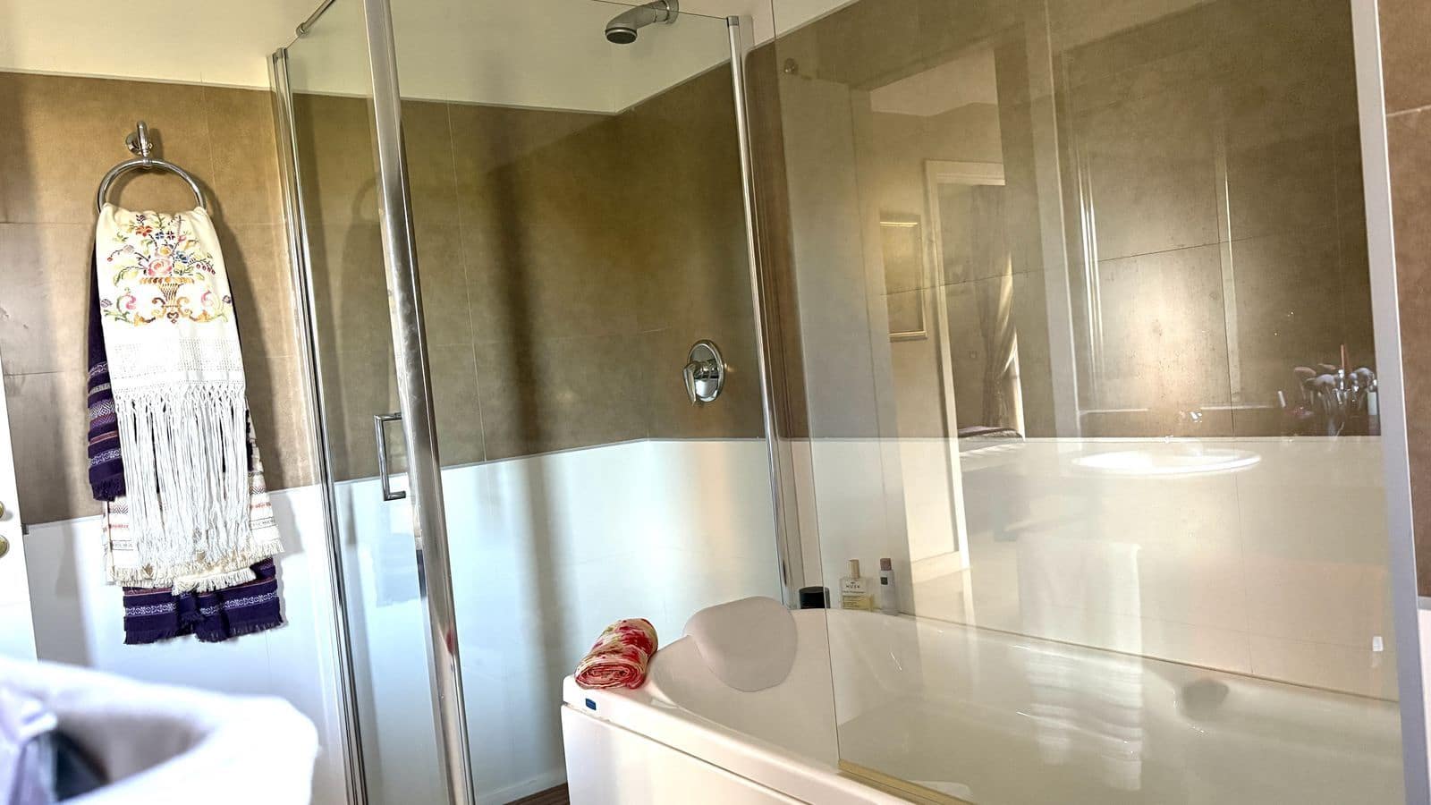 3 makuuhuone Huoneisto myytävänä paikassa Benahavis - 490 000 € (Ref: 9472819)