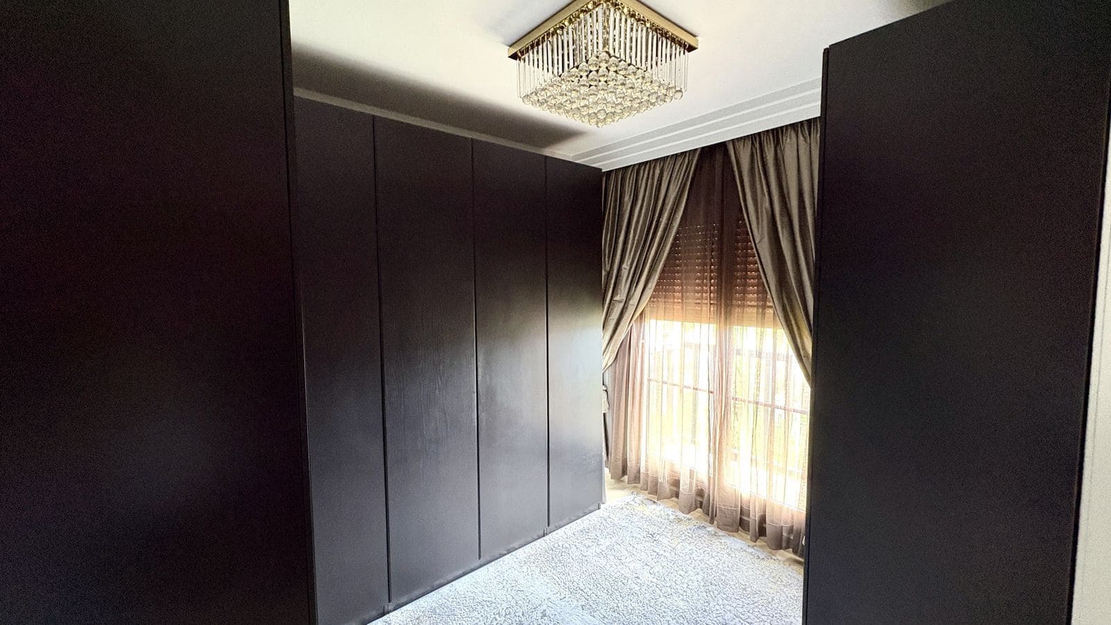 3 makuuhuone Huoneisto myytävänä paikassa Benahavis - 490 000 € (Ref: 9472819)