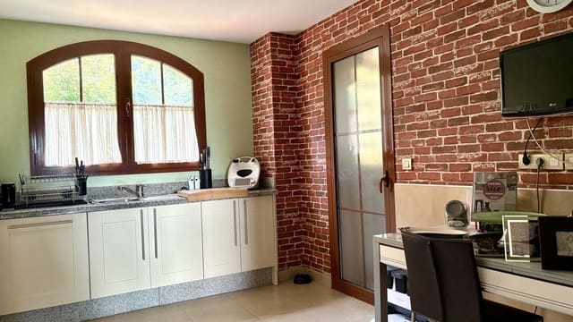 3 makuuhuone Huoneisto myytävänä paikassa Benahavís - 490 000 € (Ref: 9472819)