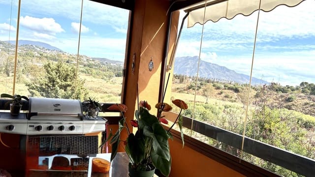 3 makuuhuone Huoneisto myytävänä paikassa Benahavís - 490 000 € (Ref: 9472819)