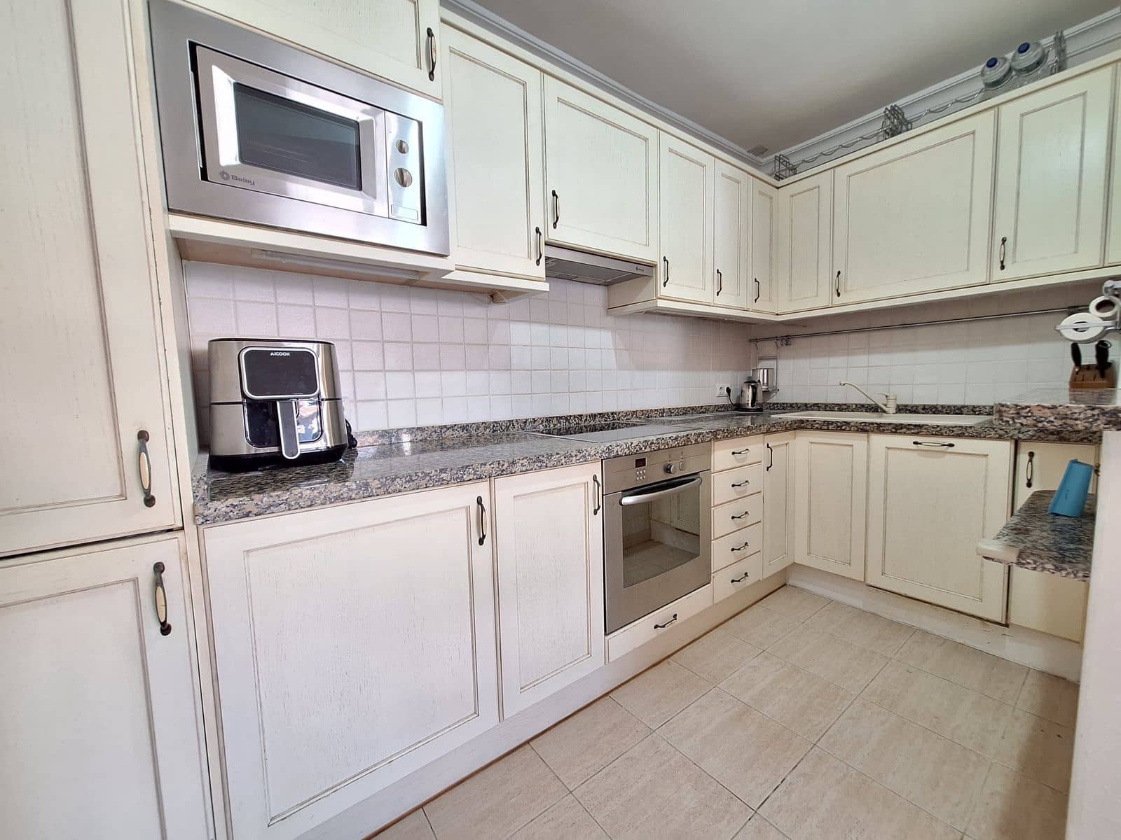 2 camera da letto Villetta Bifamiliare in vendita in Estepona - 310.000 € (Rif: 9472822)