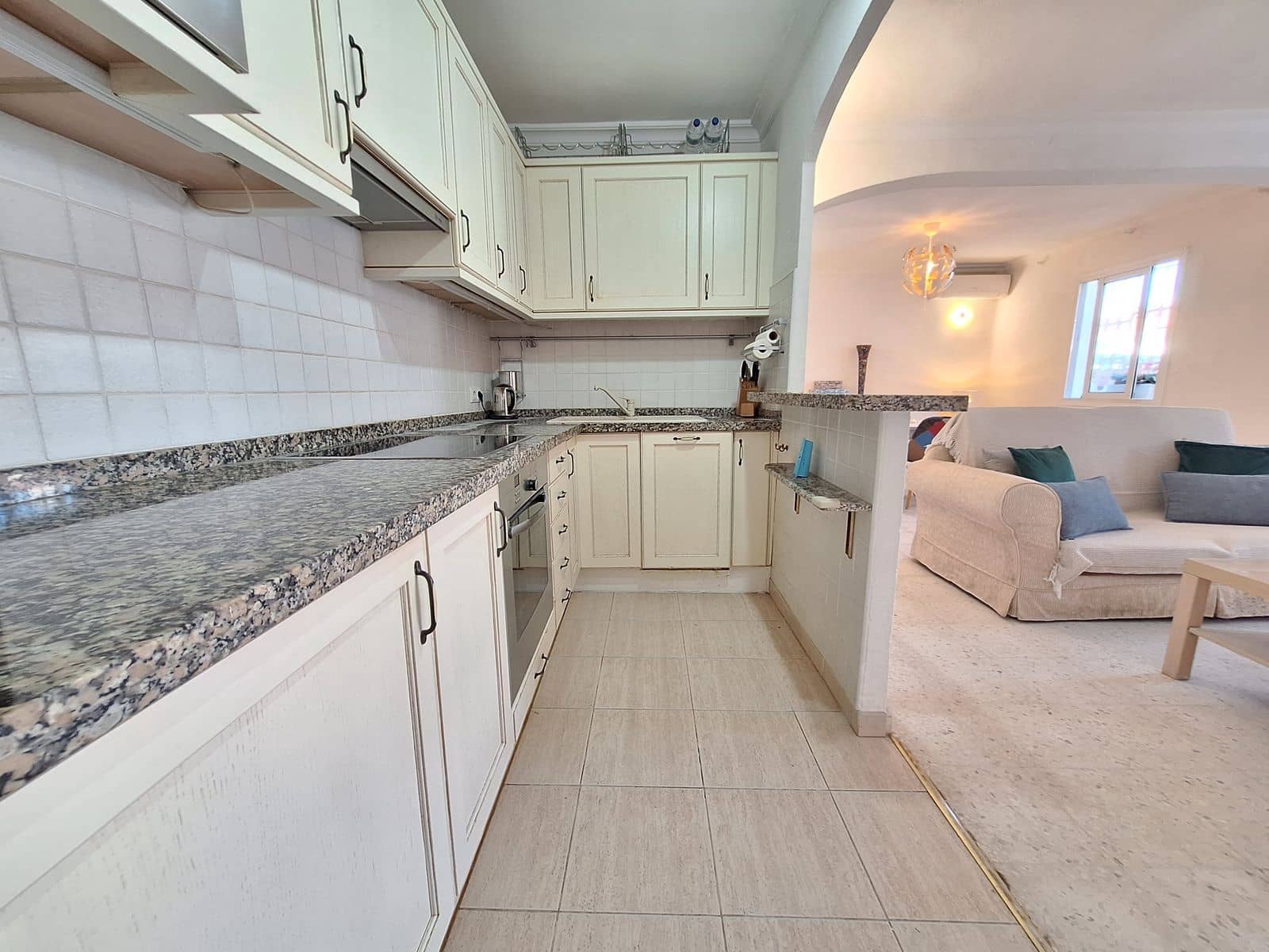 2 camera da letto Villetta Bifamiliare in vendita in Estepona - 310.000 € (Rif: 9472822)