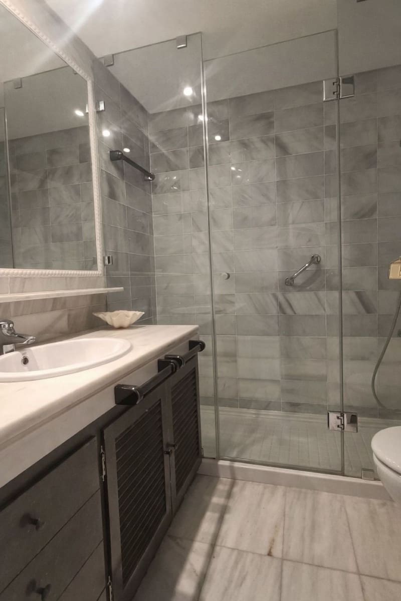 2 bedroom Apartment for sale in Puerto Banus - € 560,000 (Ref: 9472825)