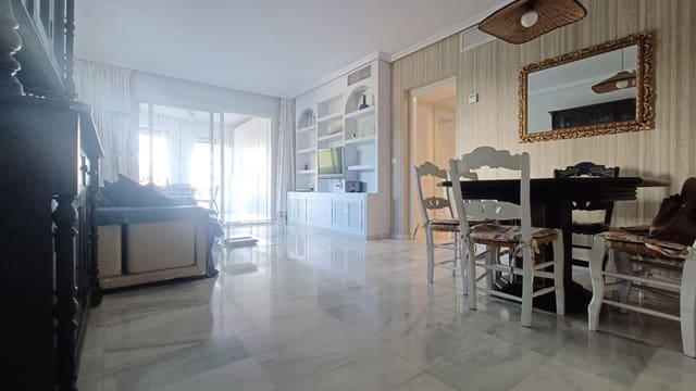2 bedroom Apartment for sale in Puerto Banus, Marbella - € 560,000 (Ref: 9472825)
