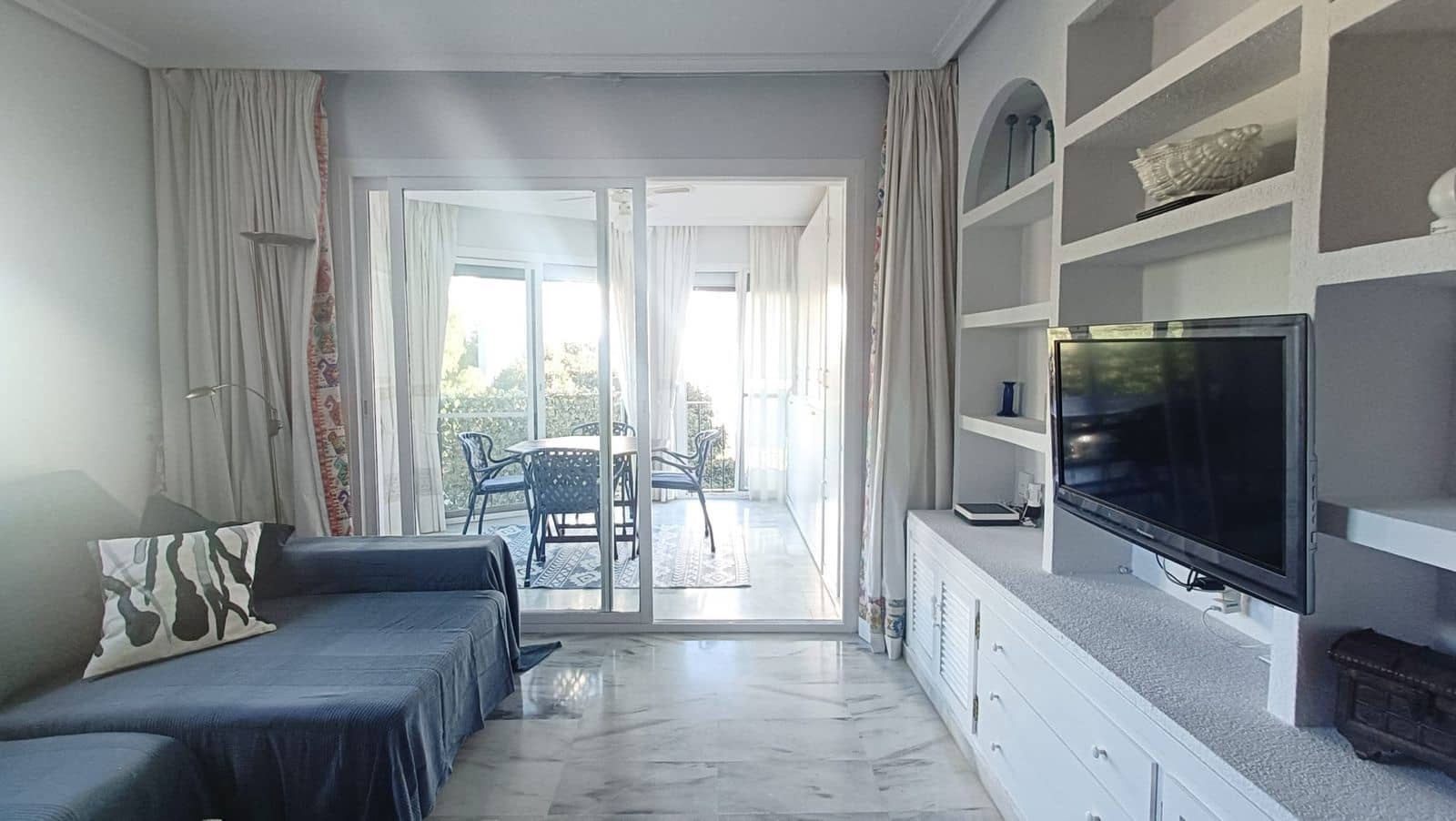 2 bedroom Apartment for sale in Puerto Banus - € 560,000 (Ref: 9472825)