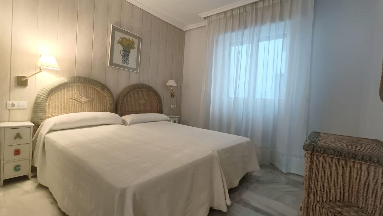 2 bedroom Apartment for sale in Puerto Banus - € 560,000 (Ref: 9472825)