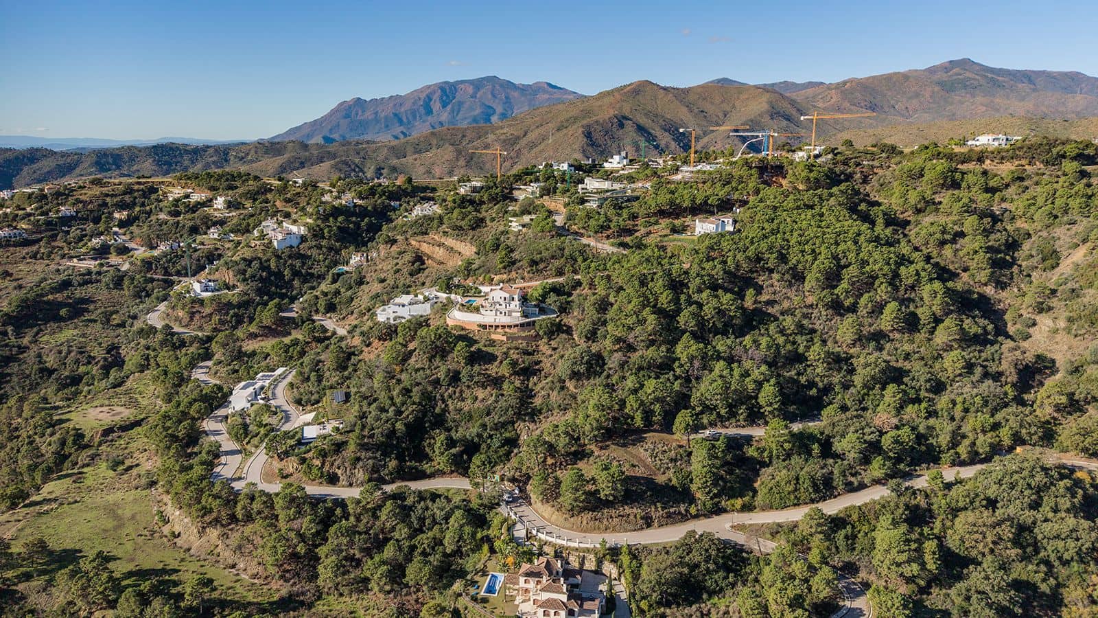 Tontti myytävänä paikassa Benahavis - 495 000 € (Ref: 9472827)