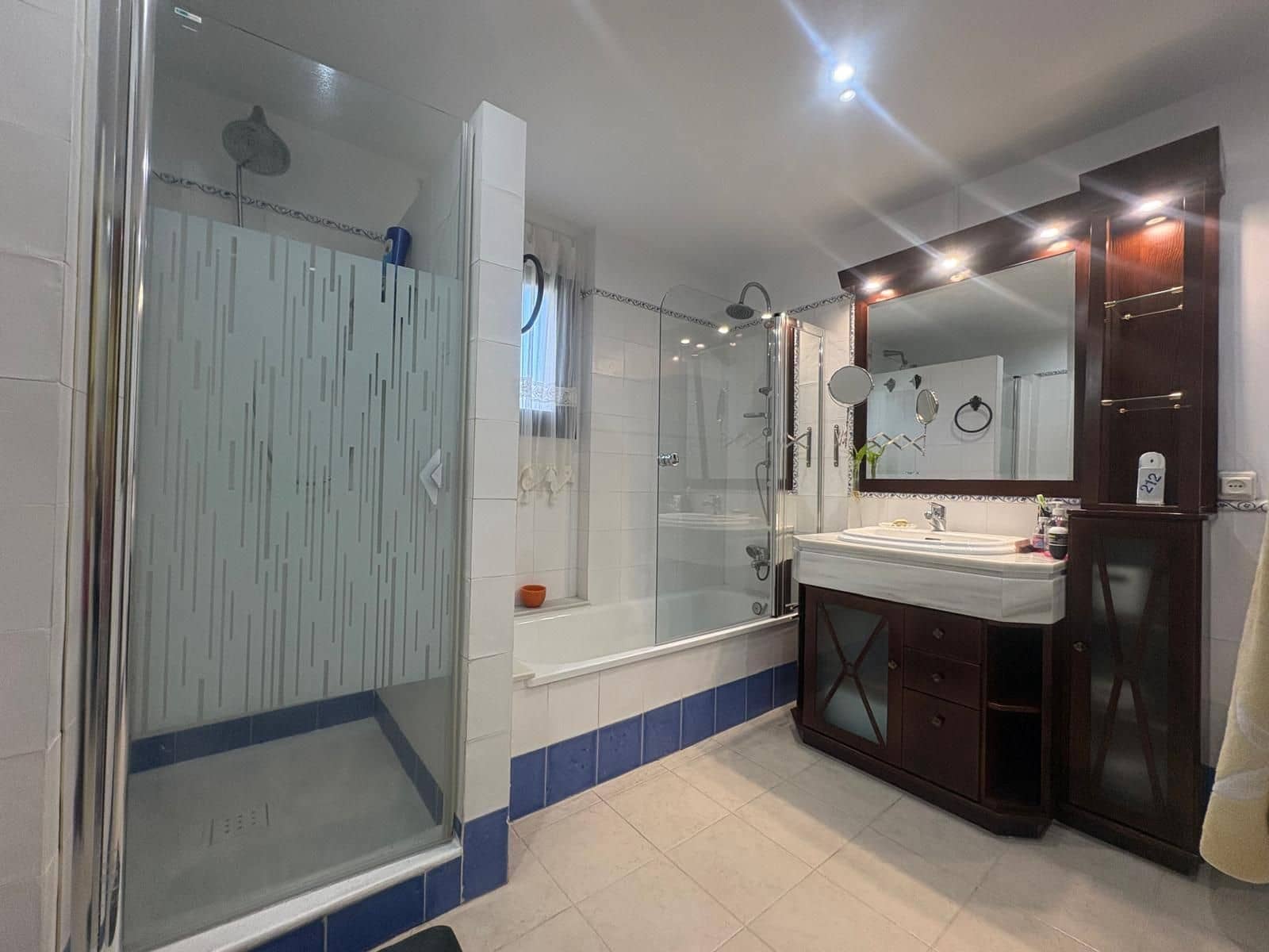 3 quarto Apartamento para venda em San Pedro de Alcantara - 475 000 € (Ref: 9472830)