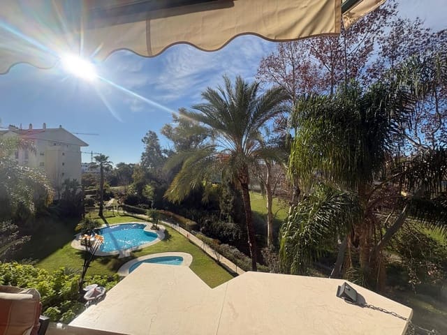 3 quarto Apartamento para venda em San Pedro de Alcantara, Marbella - 475 000 € (Ref: 9472830)