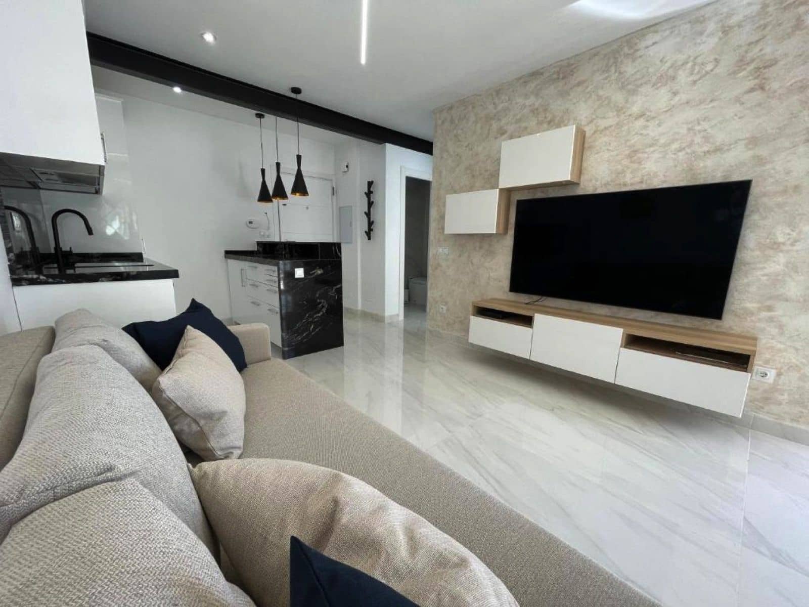 1 bedroom Apartment for sale in Marbella - € 486,000 (Ref: 9472831)