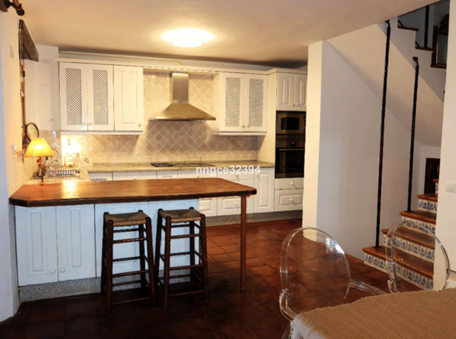 Chalet de 4 habitaciones en Benahavís en venta - 880.000 € (Ref: 9472833)