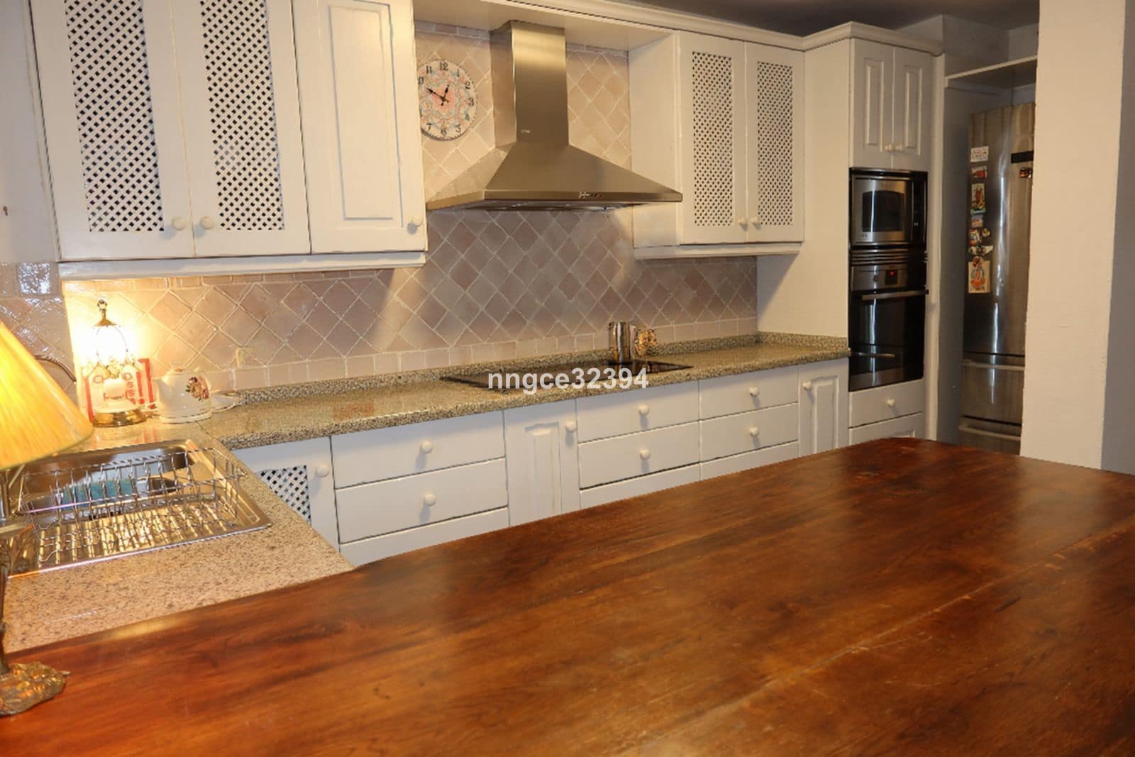 Chalet de 4 habitaciones en Benahavís en venta - 880.000 € (Ref: 9472833)