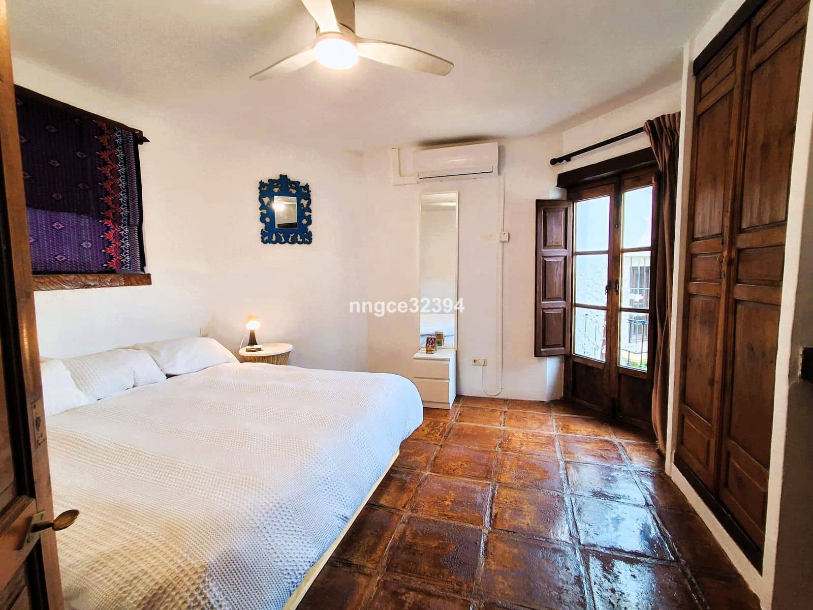 Chalet de 4 habitaciones en Benahavís en venta - 880.000 € (Ref: 9472833)