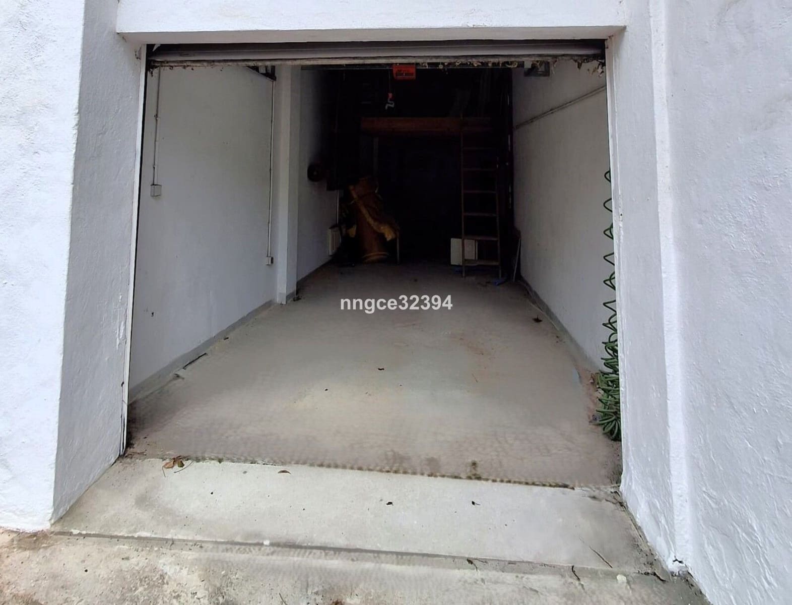 Chalet de 4 habitaciones en Benahavís en venta - 880.000 € (Ref: 9472833)