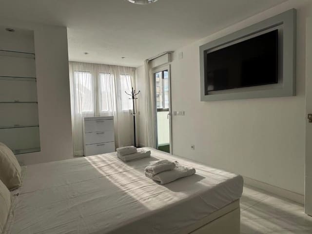 Apartamento de 2 habitaciones en Marbella en venta - 770.000 € (Ref: 9472834)