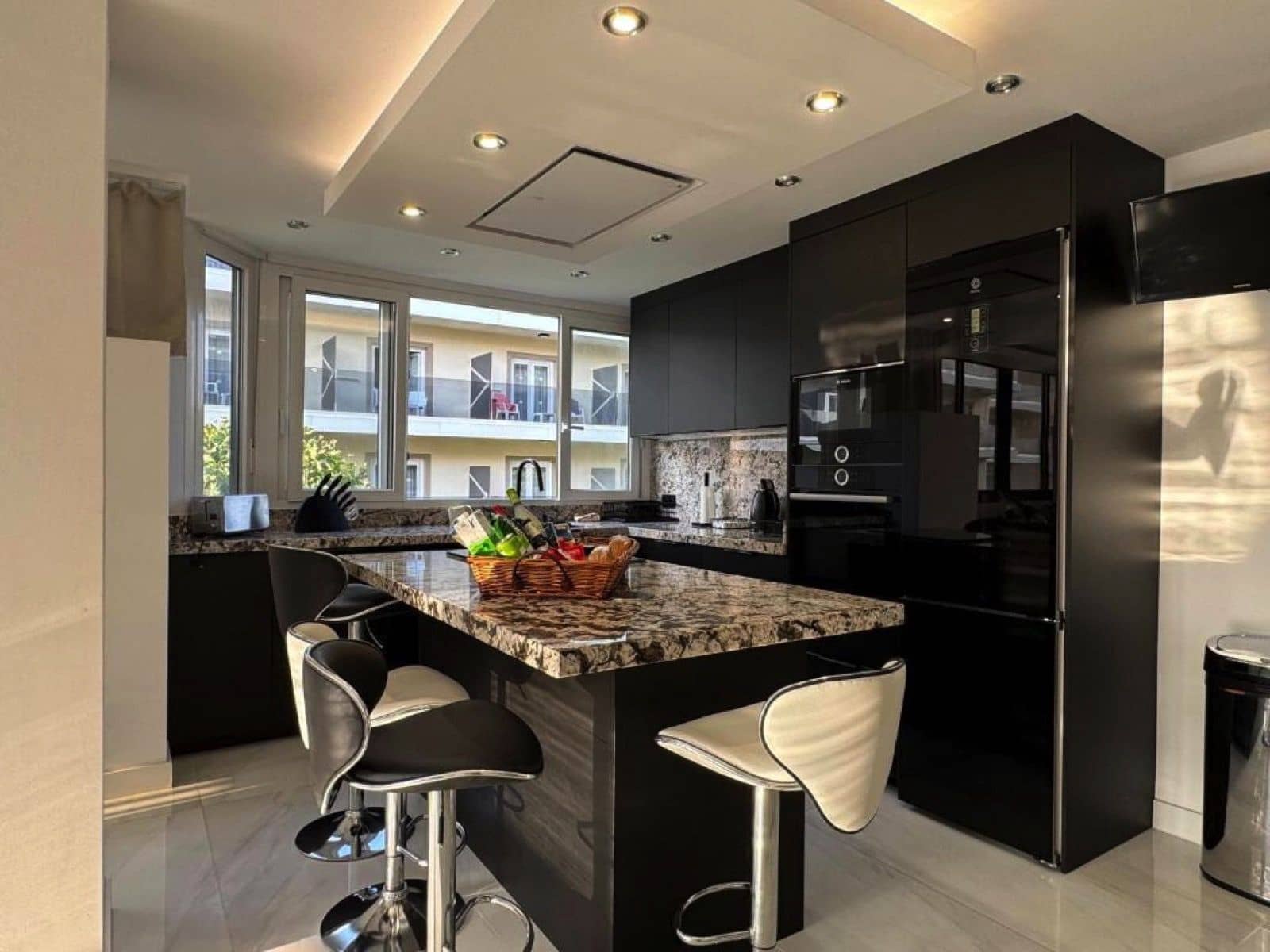 Apartamento de 2 habitaciones en Marbella en venta - 770.000 € (Ref: 9472834)