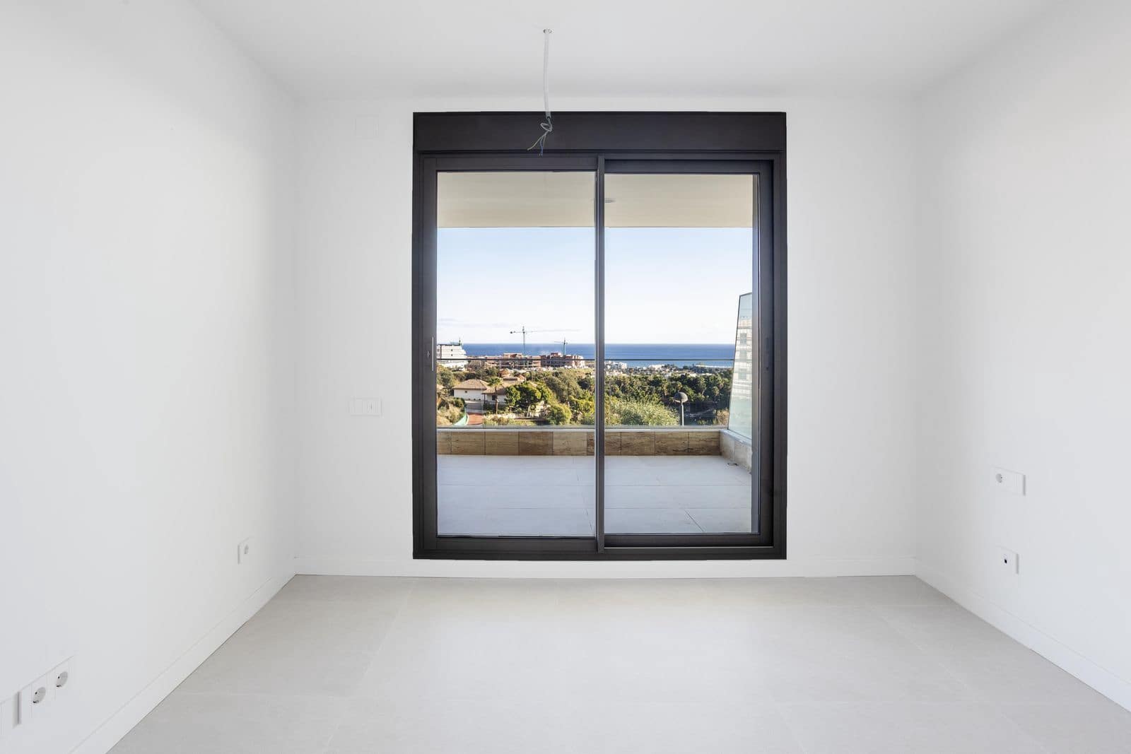 2 makuuhuone Huoneisto myytävänä paikassa Estepona - 795 000 € (Ref: 9472835)