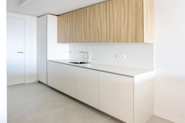 2 makuuhuone Huoneisto myytävänä paikassa Estepona - 795 000 € (Ref: 9472835)