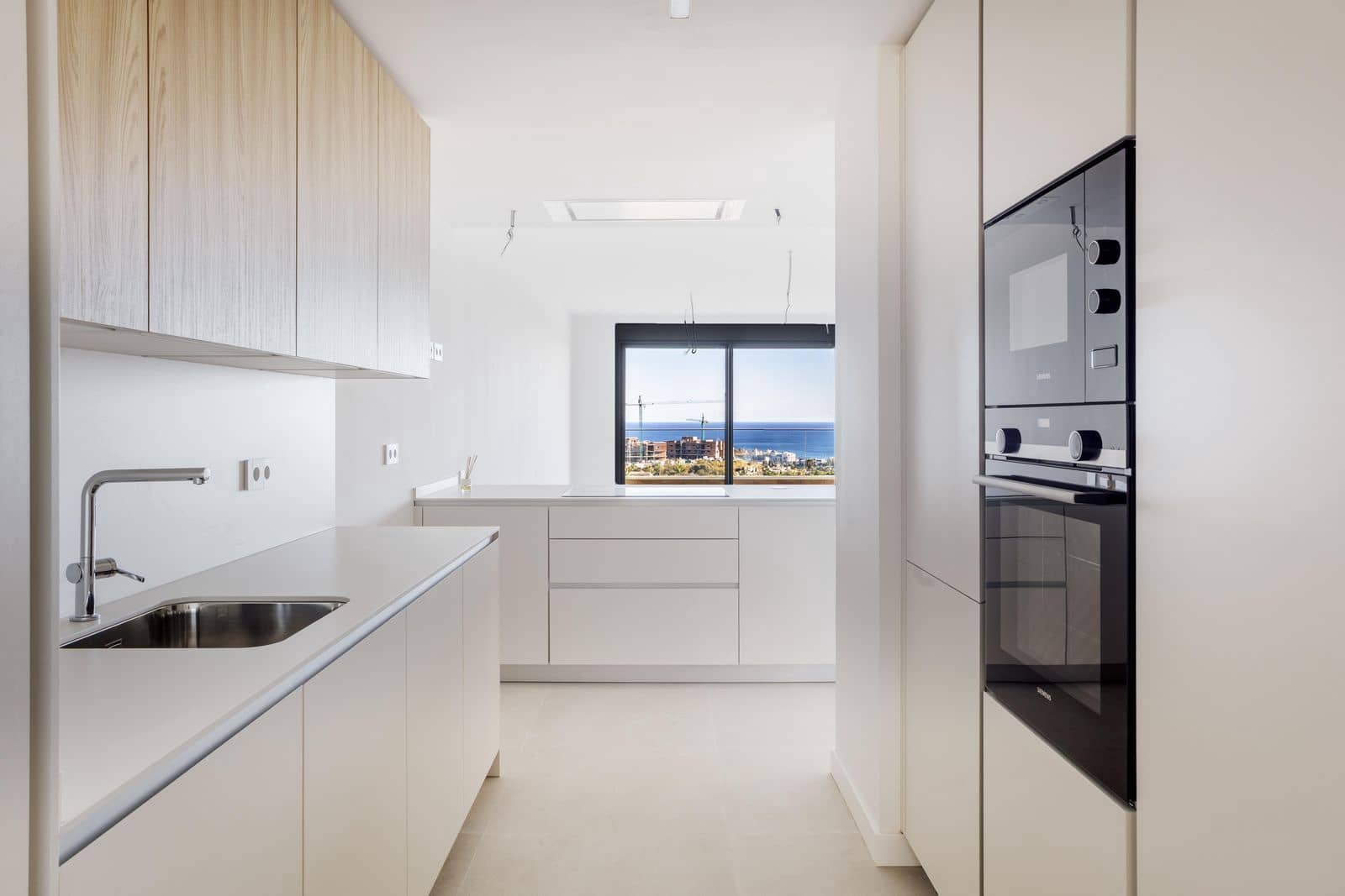 2 makuuhuone Huoneisto myytävänä paikassa Estepona - 795 000 € (Ref: 9472835)