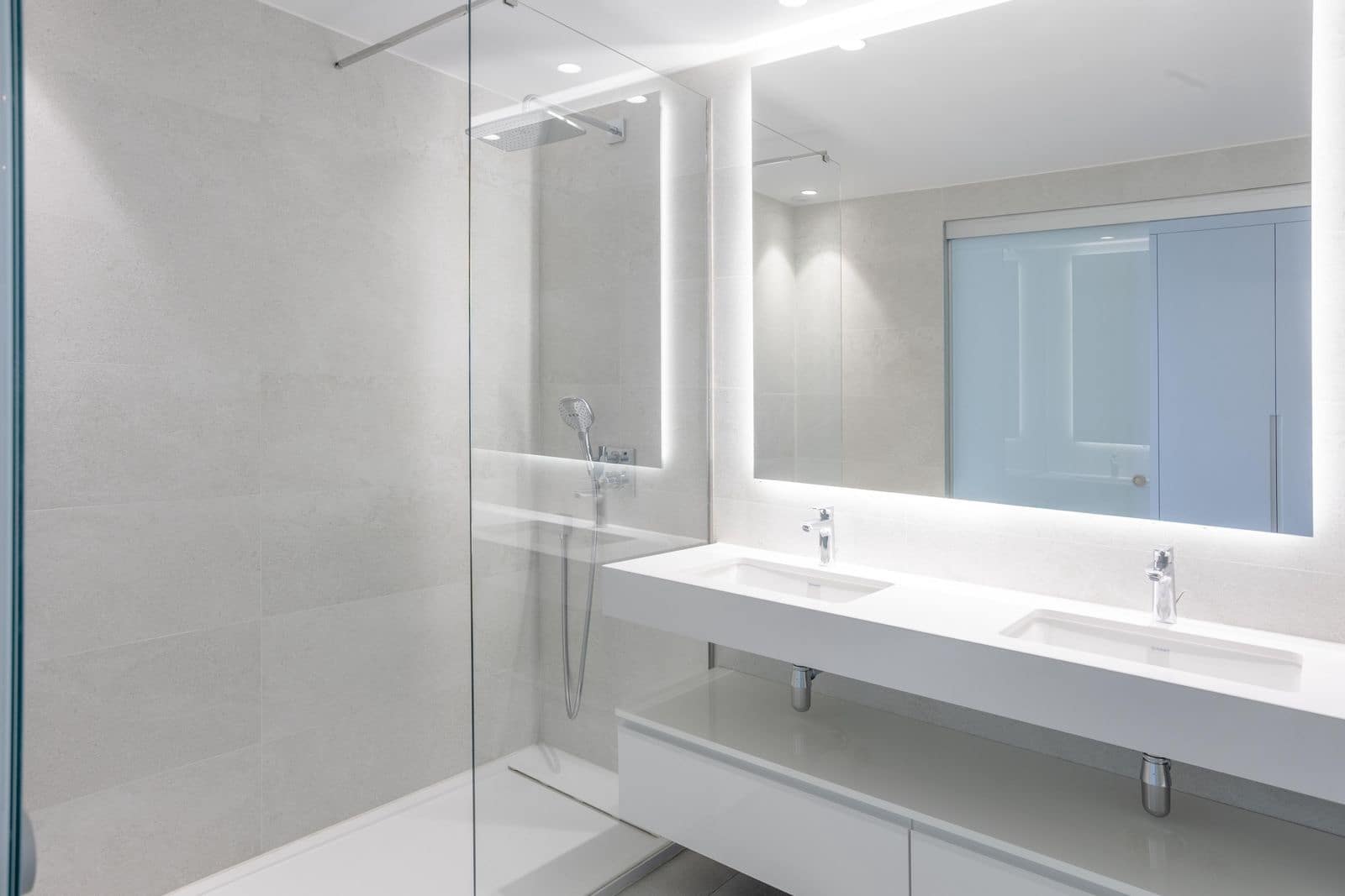 2 makuuhuone Huoneisto myytävänä paikassa Estepona - 795 000 € (Ref: 9472835)