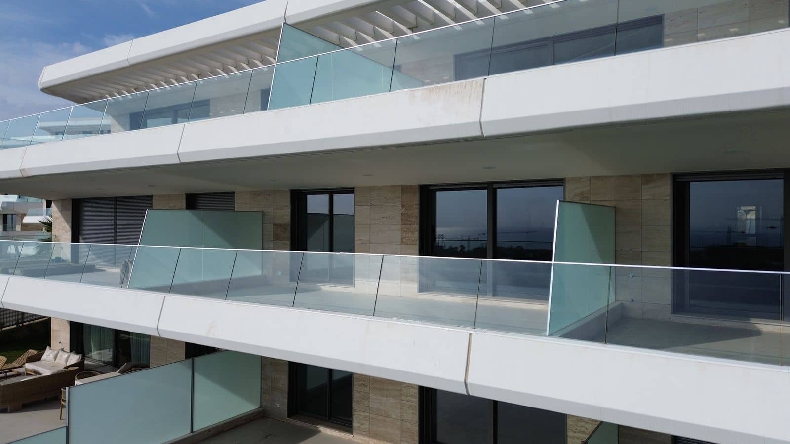 2 makuuhuone Huoneisto myytävänä paikassa Estepona - 795 000 € (Ref: 9472835)