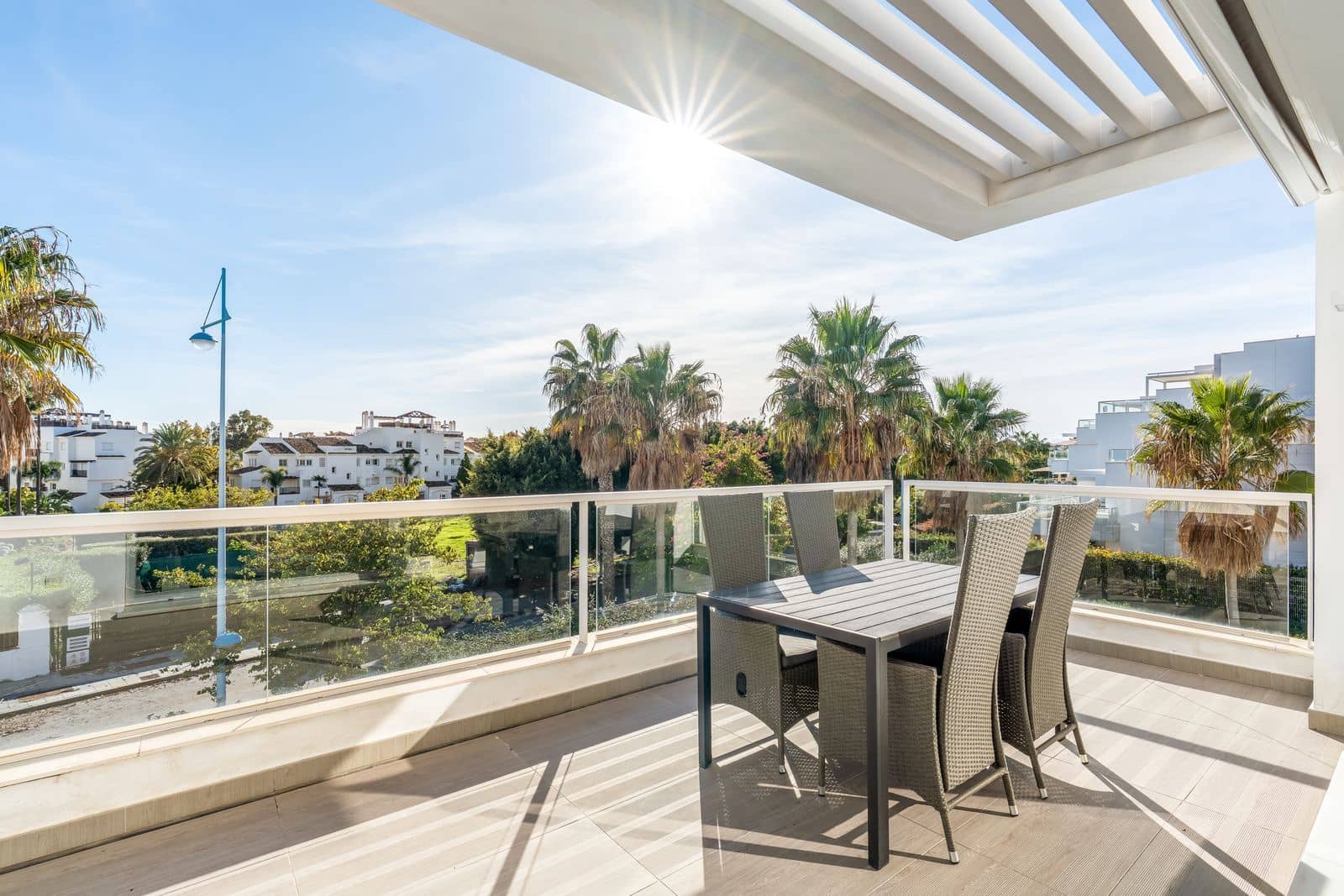 3 chambre Penthouse à vendre à San Pedro de Alcantara - 1 175 000 € (Ref: 9472836)