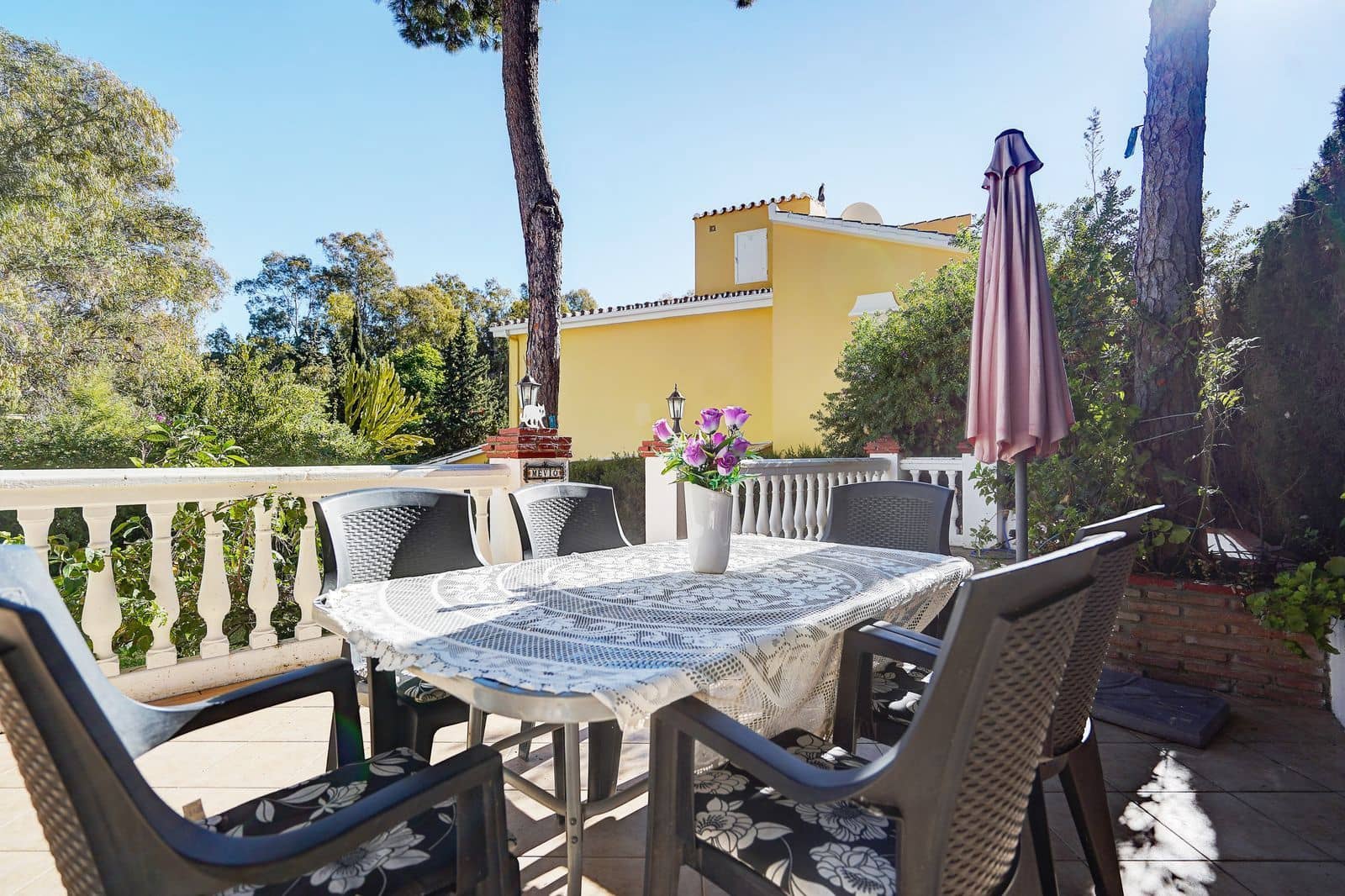 3 makuuhuone Huvila myytävänä paikassa Calahonda - 699 000 € (Ref: 9472838)