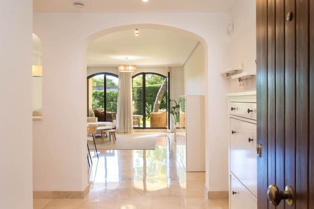 Apartamento de 3 habitaciones en Los Arqueros, Benahavís en venta - 499.000 € (Ref: 9472839)