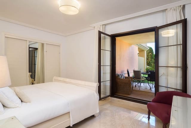 Apartamento de 3 habitaciones en Los Arqueros, Benahavís en venta - 499.000 € (Ref: 9472839)