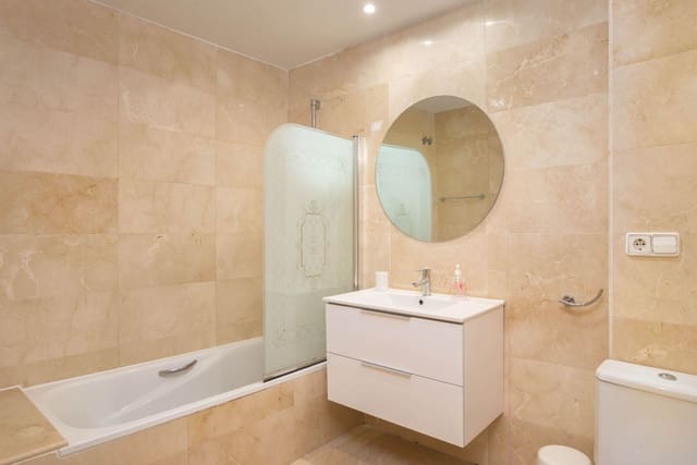 Apartamento de 3 habitaciones en Los Arqueros, Benahavís en venta - 499.000 € (Ref: 9472839)