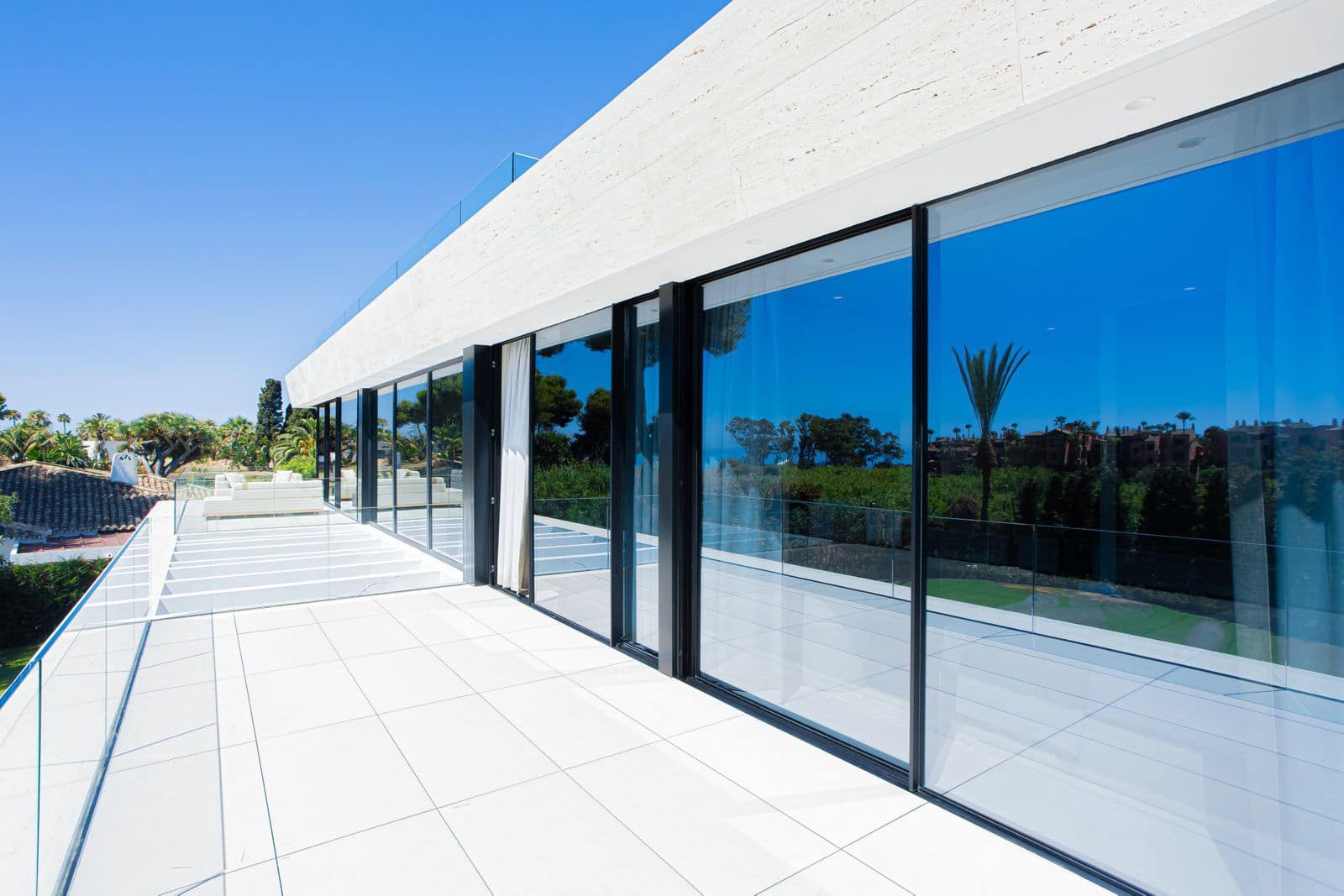 6 Zimmer Villa zu verkaufen in Los Monteros - 8.750.000 € (Ref: 9472847)