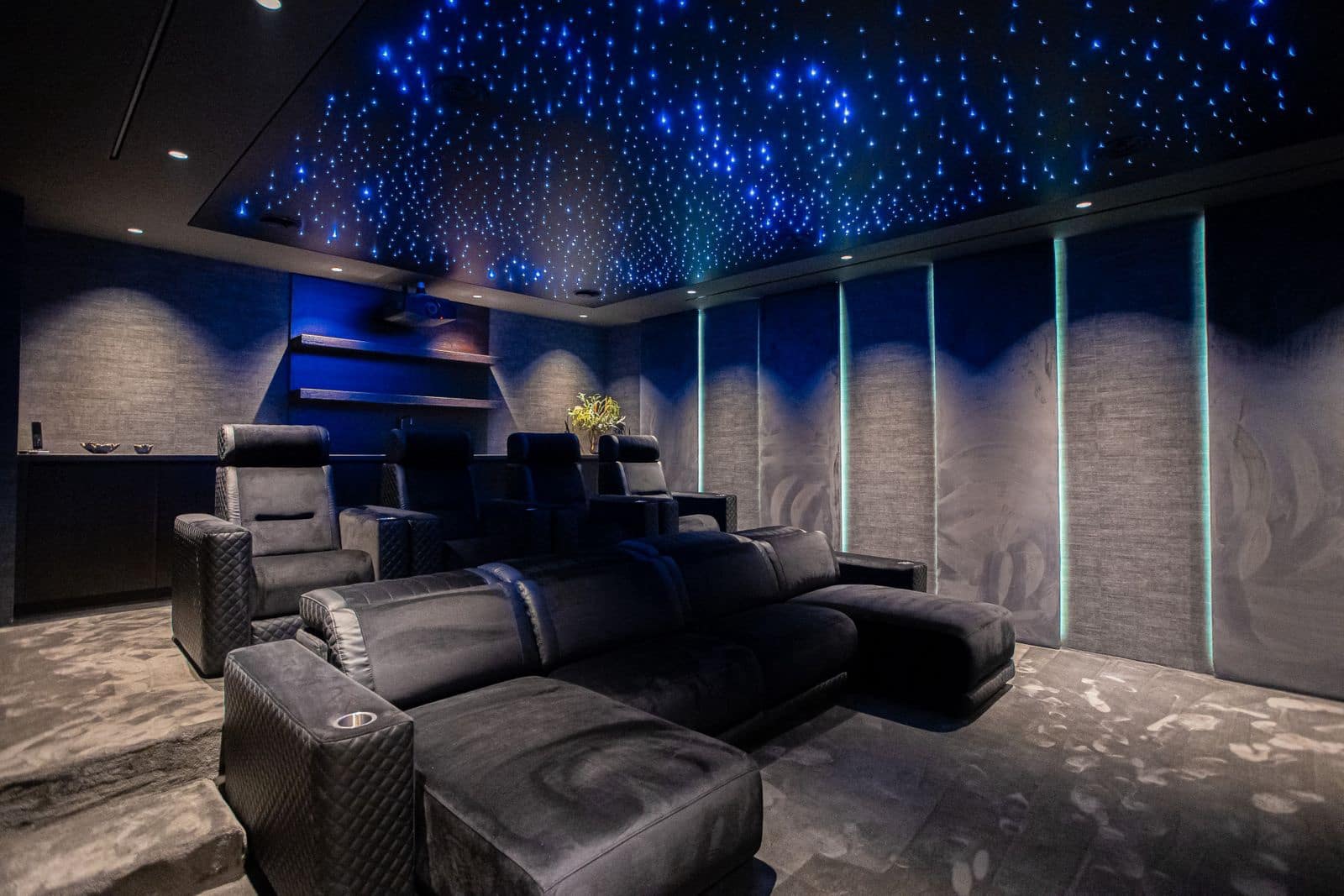 6 Zimmer Villa zu verkaufen in Los Monteros - 8.750.000 € (Ref: 9472847)