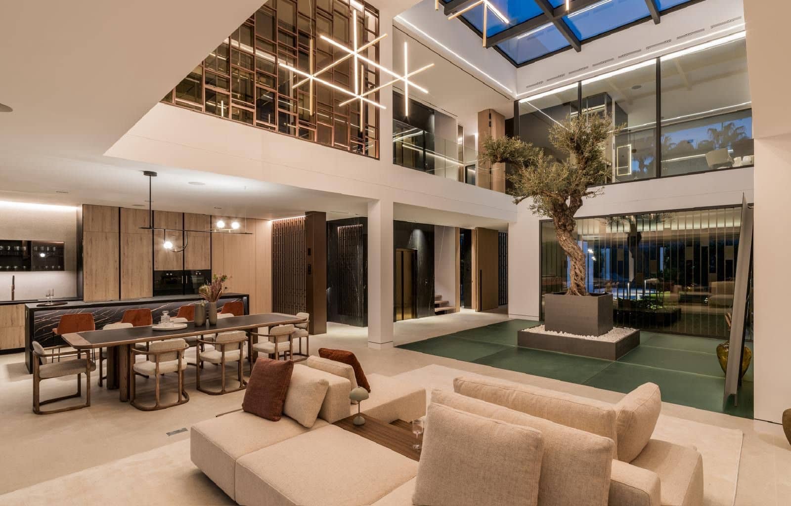 5 slaapkamer Villa te koop in Golden Mile - € 9.500.000 (Ref: 9472849)