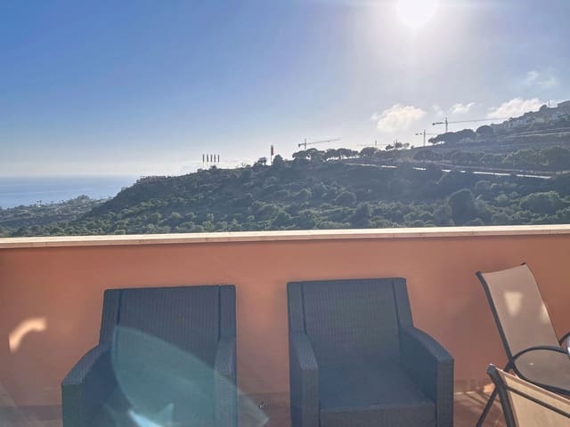 2 quarto Penthouse para venda em Manilva - 299 000 € (Ref: 9472851)