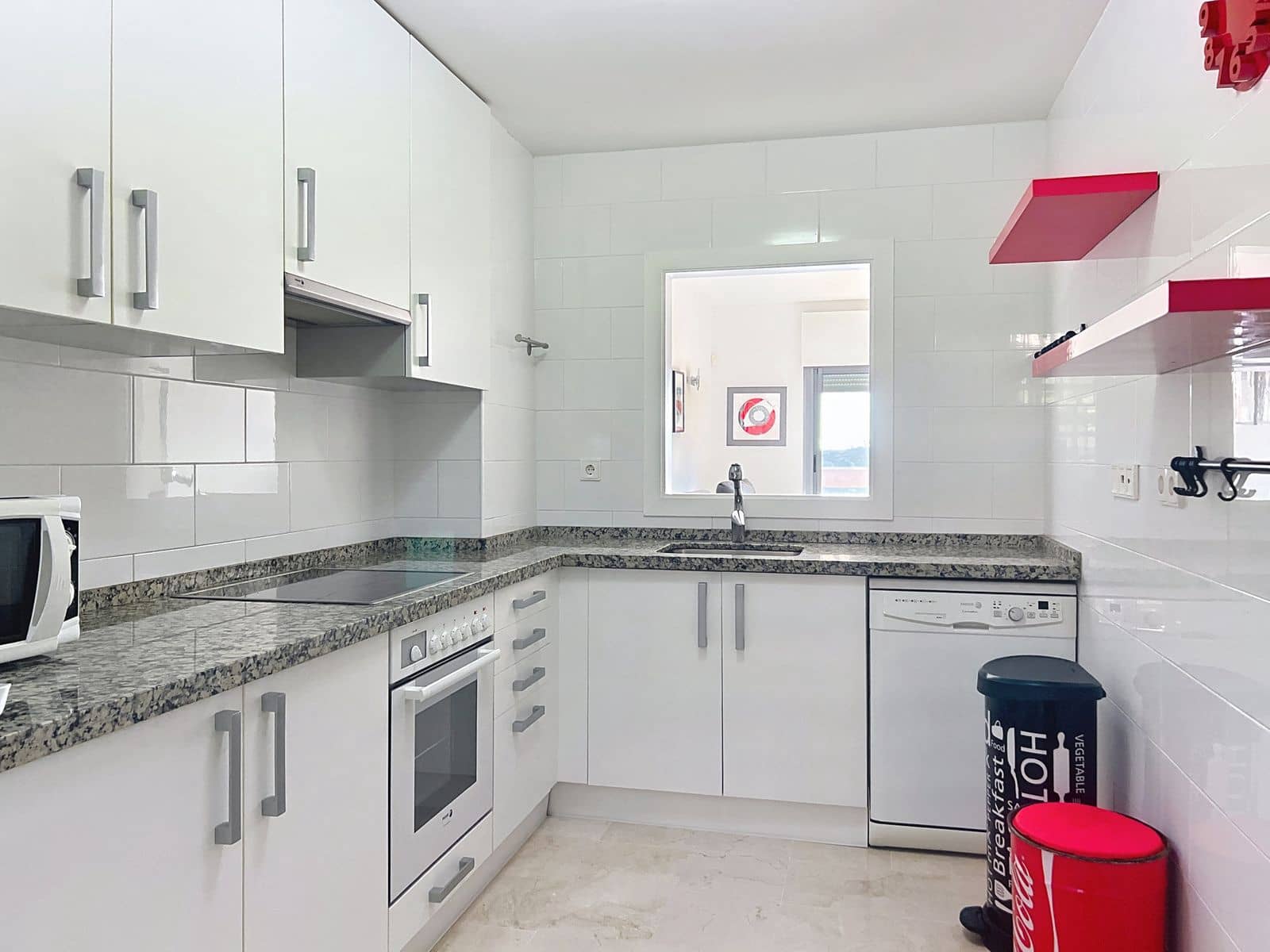 2 quarto Penthouse para venda em Manilva - 299 000 € (Ref: 9472851)