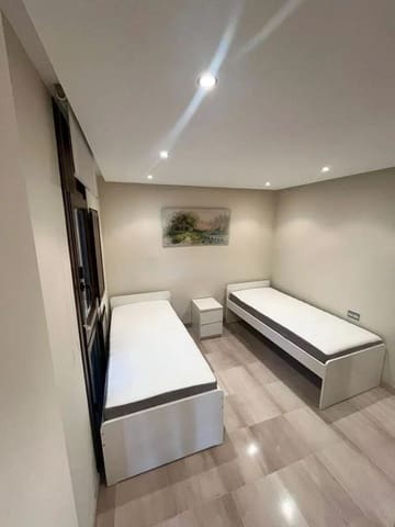 2 soverom Leilighet til salgs i Estepona - € 570 000 (Ref: 9472859)