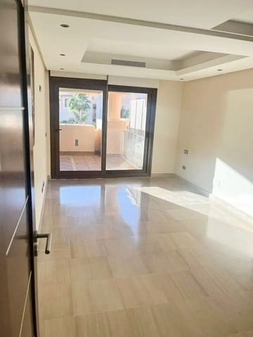 2 soverom Leilighet til salgs i Estepona - € 570 000 (Ref: 9472859)