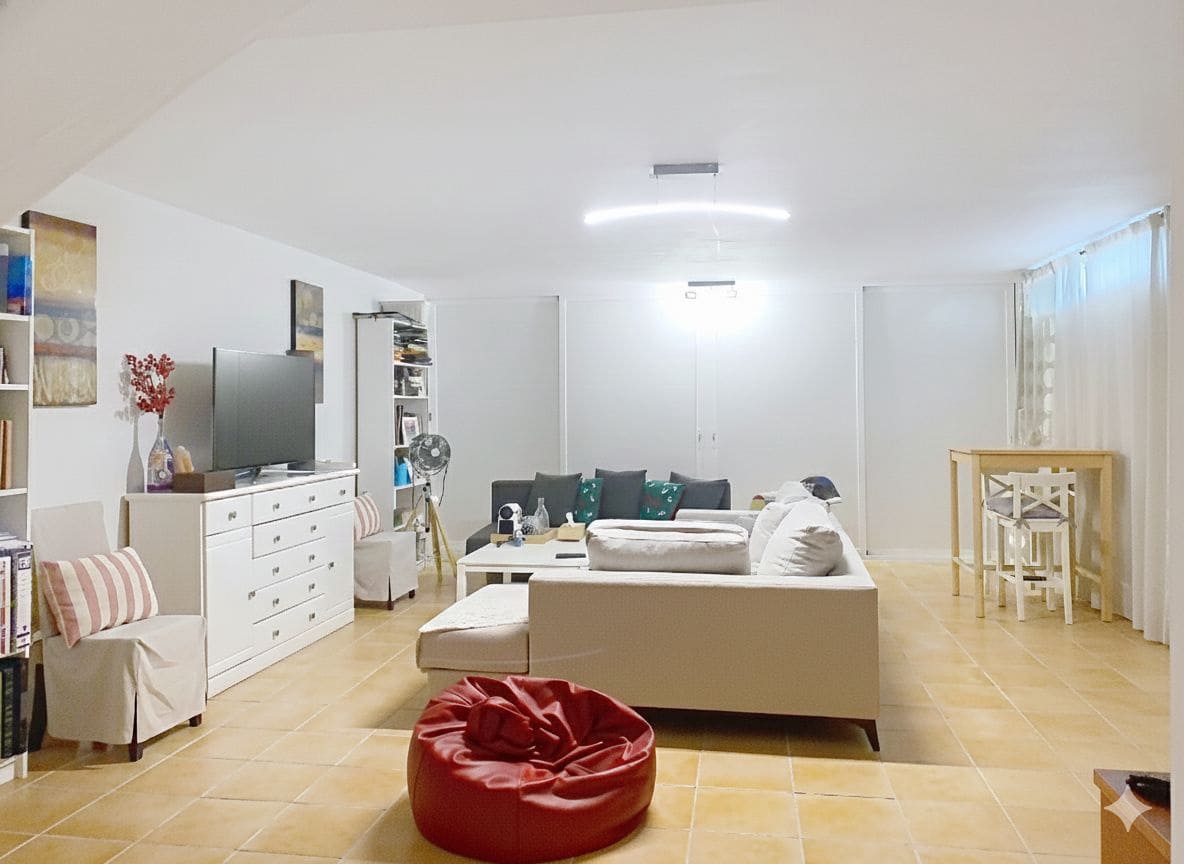 2 slaapkamer Halfvrijstaande villa te koop in Estepona - € 777.000 (Ref: 9472860)