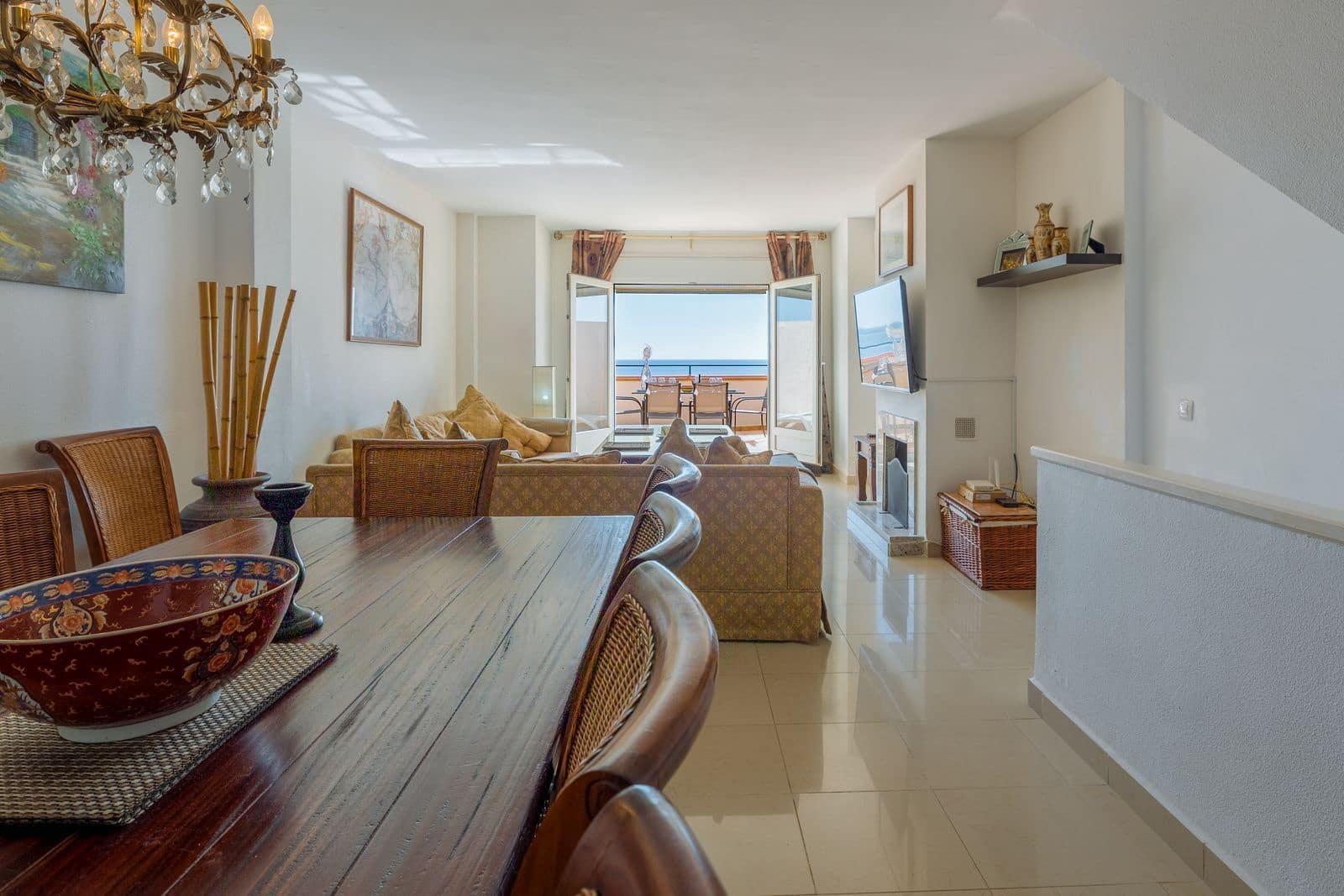 4 makuuhuone Omakotitalo myytävänä paikassa Estepona - 795 000 € (Ref: 9472865)