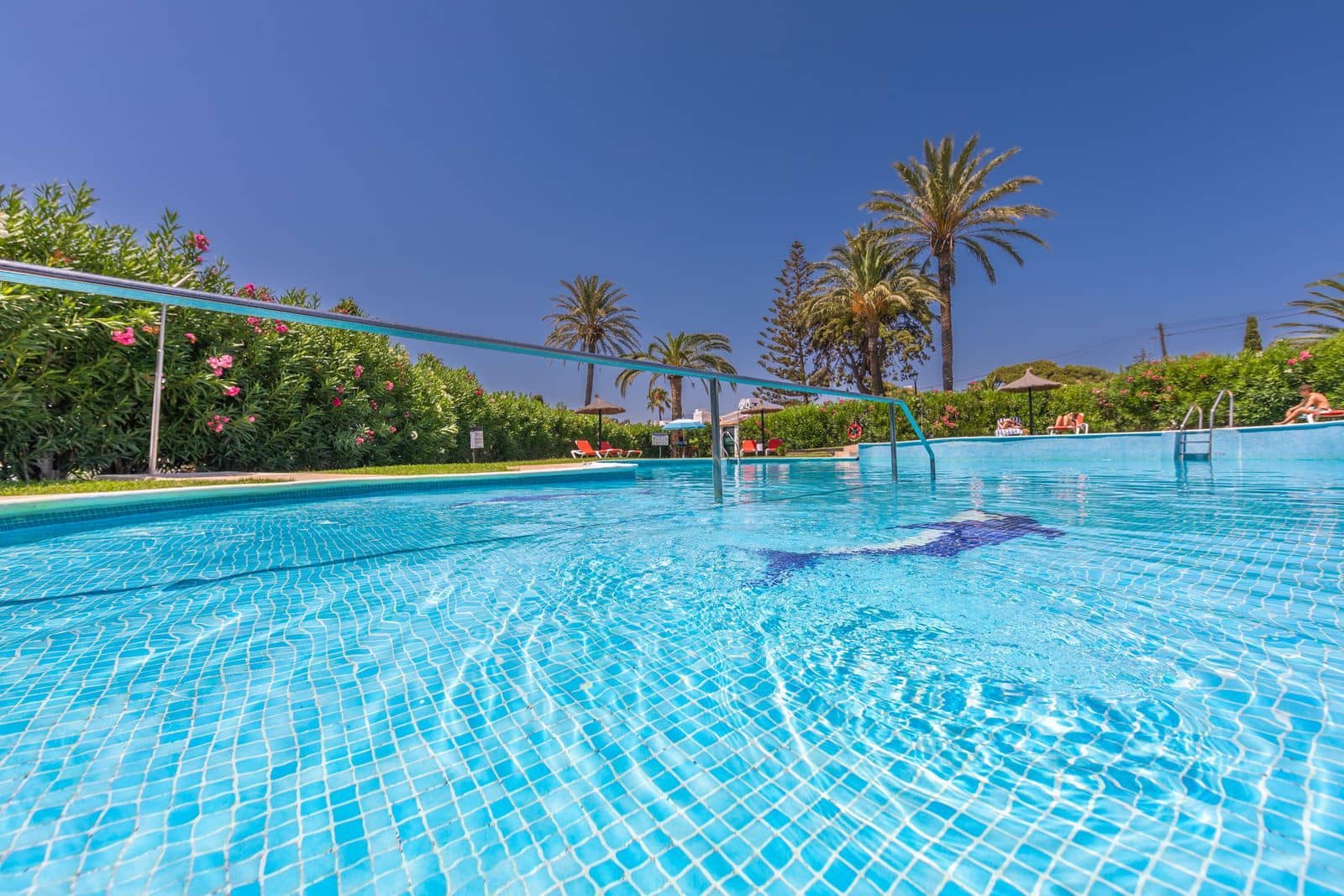 Chalet de 2 habitaciones en Bahia de Casares en venta - 418.000 € (Ref: 9472869)