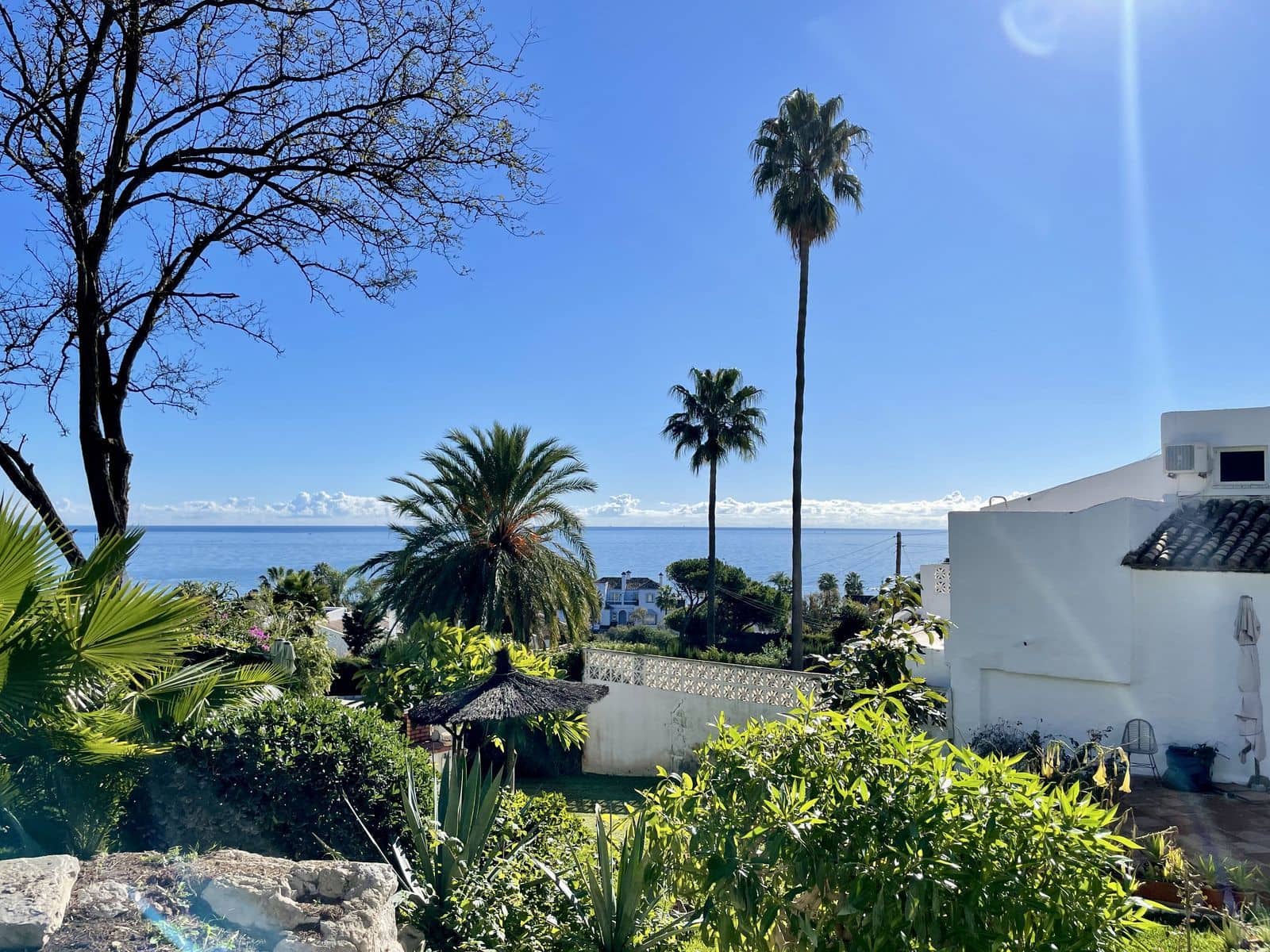 Chalet de 2 habitaciones en Bahia de Casares en venta - 418.000 € (Ref: 9472869)